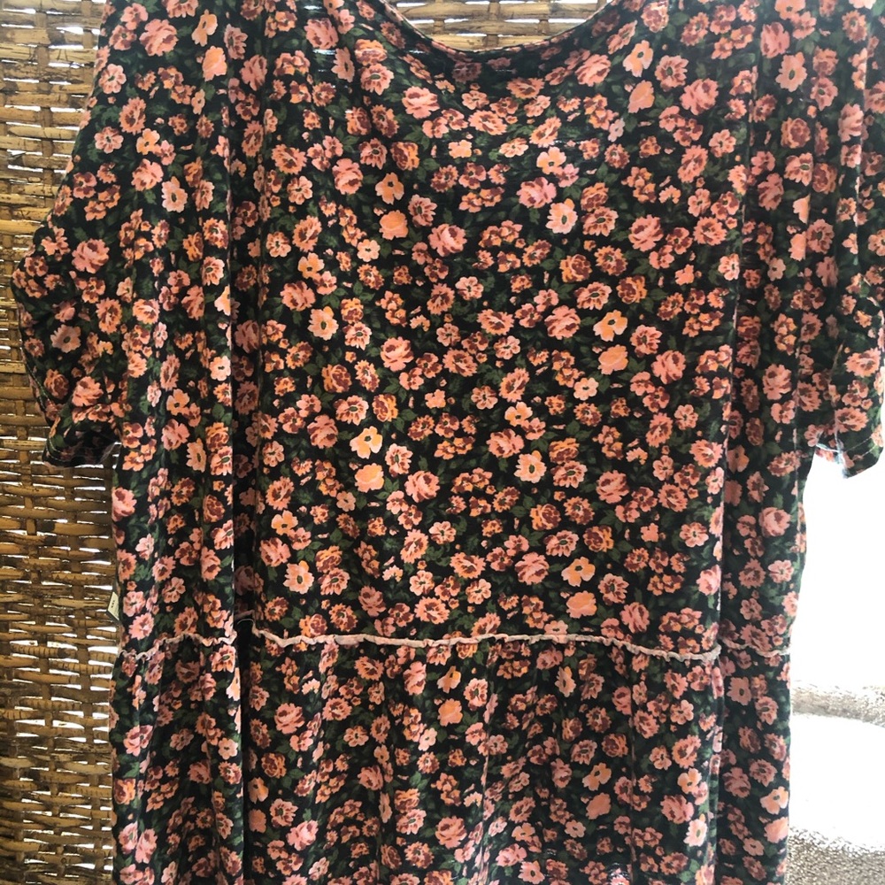🎉😍NWT! LUCKY BRAND CROP TOP! 💗🎊 - Picture 13 of 13